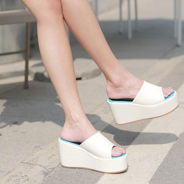 slippers jelly shoes women wedge sandals peep toe platform high heels slides summer vacation for pantoufles femmes, Black
slippers jelly shoes women wedge sandals peep toe platform high heels slides summer vacation for pantoufles femmes, Black