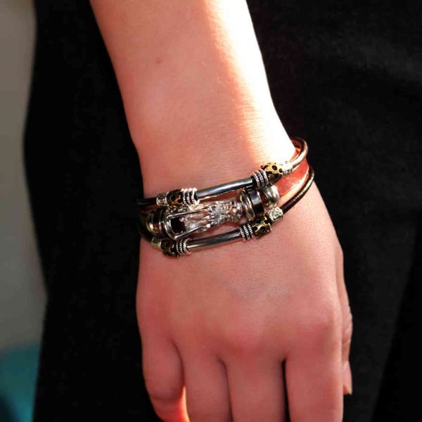 new cowhide china dragon head bracelet fashion men's stainless steel safety buckle bangle retro leather charm, Golden;silver
new cowhide china dragon head bracelet fashion men's stainless steel safety buckle bangle retro leather charm, Golden;silver