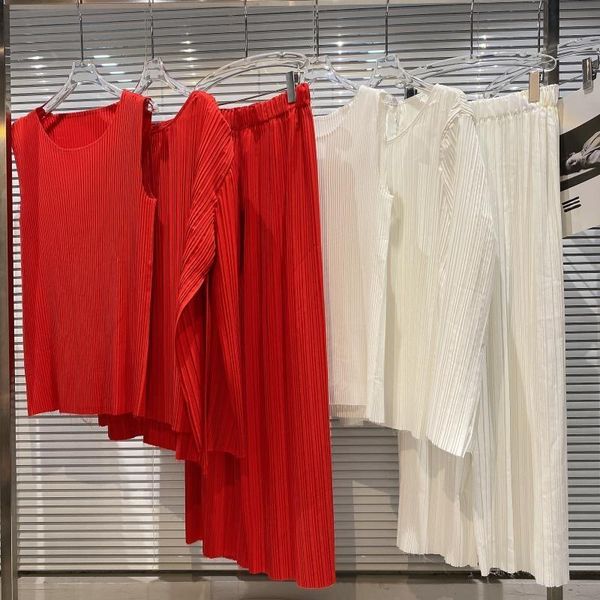 women's two piece pants pleated air draping vest + long sleeve wide leg 2021 summer three set, White
women's two piece pants pleated air draping vest + long sleeve wide leg 2021 summer three set, White