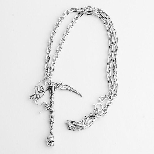 chains silver necklace men and women retro pendant personality european american jewelry accessories
chains silver necklace men and women retro pendant personality european american jewelry accessories