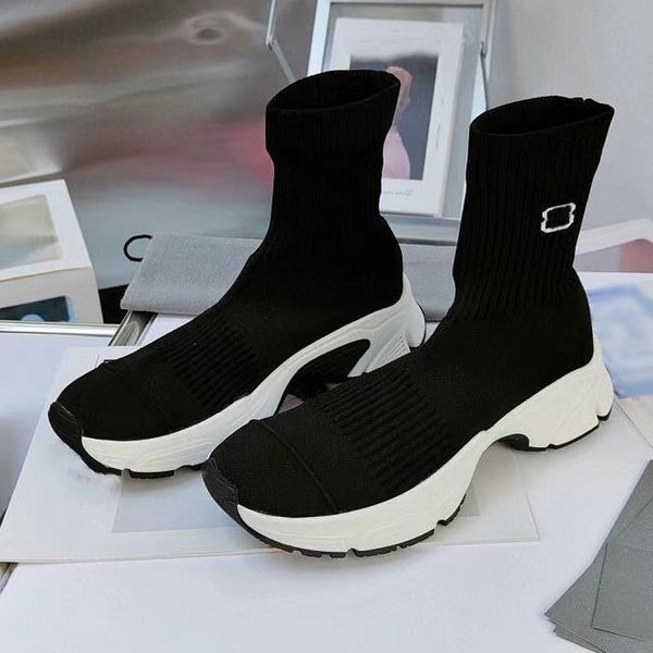 2023 high-thick-soled socks shoes for men and women designer black white yellow paris sneakers
2023 high-thick-soled socks shoes for men and women designer black white yellow paris sneakers