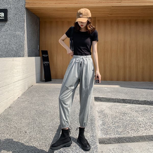 2021 new women's lantern grey sports pants, harun exquisite leisure fold, summer series 1m79, Black;white
2021 new women's lantern grey sports pants, harun exquisite leisure fold, summer series 1m79, Black;white