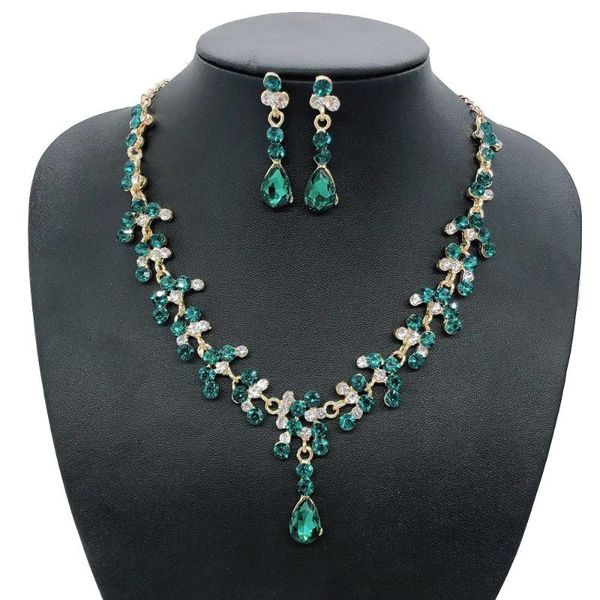 earrings & necklace green crystal color fashion jewelry for women necklaces set long chain drop, Silver
earrings & necklace green crystal color fashion jewelry for women necklaces set long chain drop, Silver
