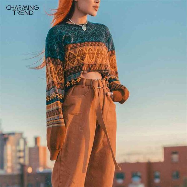 chritmas sweaters for women retro chic splicing color hoodies young girls winter crop oversize knitted short female sweater 210805, White;black
chritmas sweaters for women retro chic splicing color hoodies young girls winter crop oversize knitted short female sweater 210805, White;black