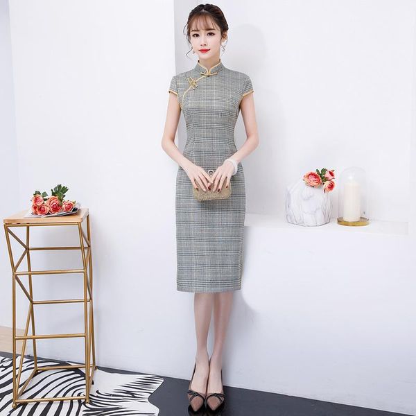 ethnic clothing 2021 fashion knee length cheongsam chinese style mandarin collar dress womens summer polyester qipao slim party dresses vest, Red
ethnic clothing 2021 fashion knee length cheongsam chinese style mandarin collar dress womens summer polyester qipao slim party dresses vest, Red