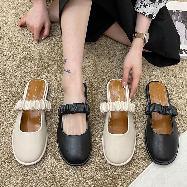 slippers shoes woman 2021 low female mule soft luxury slides pantofle mules comfort designer summer flat rubber round toe pu, Black
slippers shoes woman 2021 low female mule soft luxury slides pantofle mules comfort designer summer flat rubber round toe pu, Black