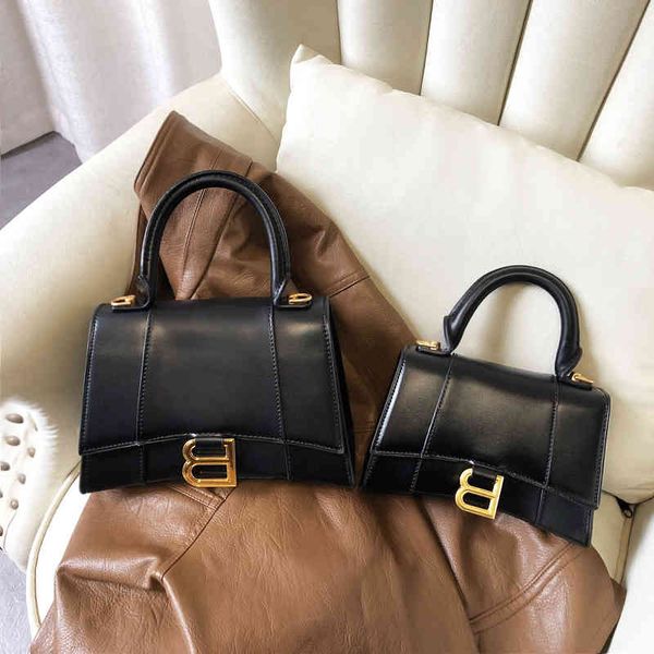 factory outlet luxury handbags and storage 2021 advanced sense of foreign style french minority hourglass women's b home new fashion in
factory outlet luxury handbags and storage 2021 advanced sense of foreign style french minority hourglass women's b home new fashion in
