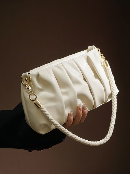 hbp shoulder fold tote versatile cute girl fur chain crossbody bag men classic deliver street brand bag italy fashion bags,designer messenge
hbp shoulder fold tote versatile cute girl fur chain crossbody bag men classic deliver street brand bag italy fashion bags,designer messenge