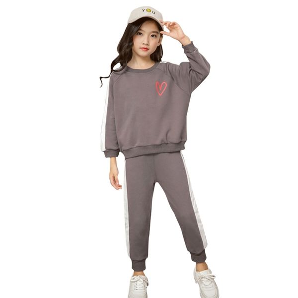 kids clothes sweatshirt + pants clothing for girls heart pattern girl set patchwork tracksuits children 210528, White
kids clothes sweatshirt + pants clothing for girls heart pattern girl set patchwork tracksuits children 210528, White