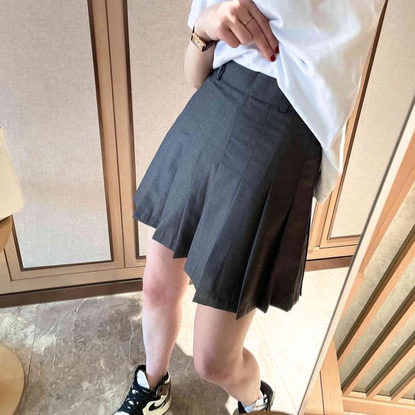 tb pleated spring and autumn winter high waist college style west loading summer a-line slim short skirt female, Black
tb pleated spring and autumn winter high waist college style west loading summer a-line slim short skirt female, Black