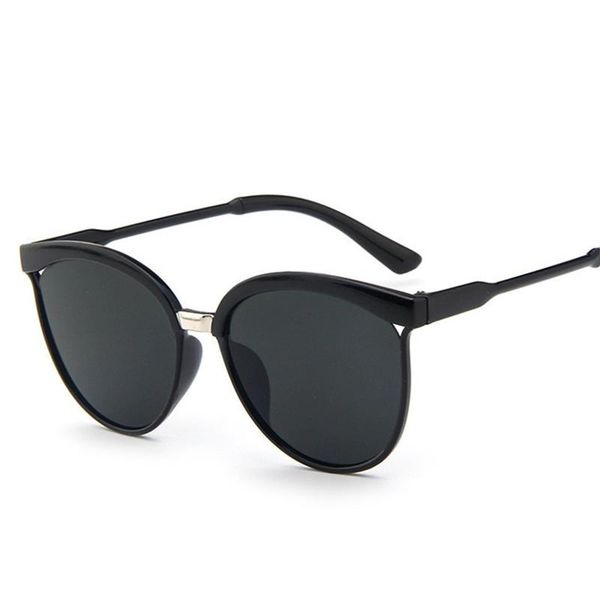 brand designer vintage cat eye sunglasses women luxury sun glasses classic retro outdoor gafas, White;black
brand designer vintage cat eye sunglasses women luxury sun glasses classic retro outdoor gafas, White;black