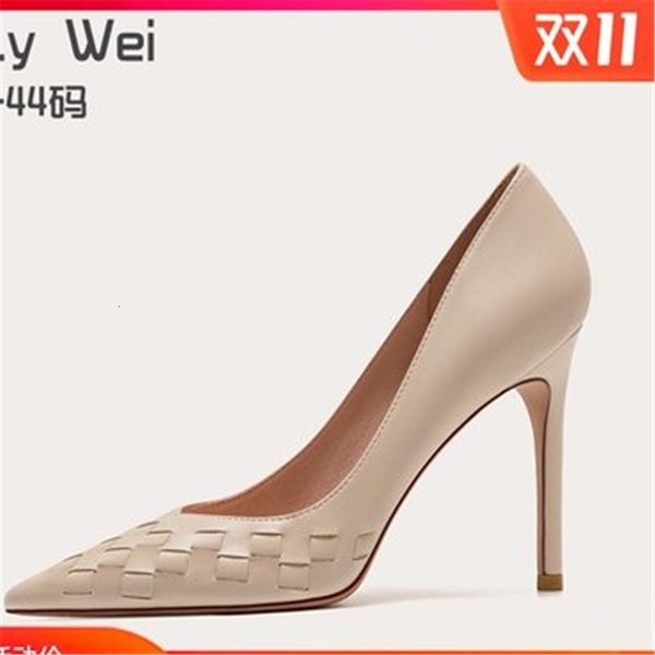 sandals small pointed-toe stiletto spring 2021 simple work large size shallow mouth banquet women's single shoes, Black
sandals small pointed-toe stiletto spring 2021 simple work large size shallow mouth banquet women's single shoes, Black
