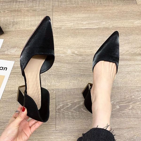 hollowed sandals spring and autumn women's shoes mid heel chunky pointed-toe bowknot closed toe fairy style dress, Black
hollowed sandals spring and autumn women's shoes mid heel chunky pointed-toe bowknot closed toe fairy style dress, Black