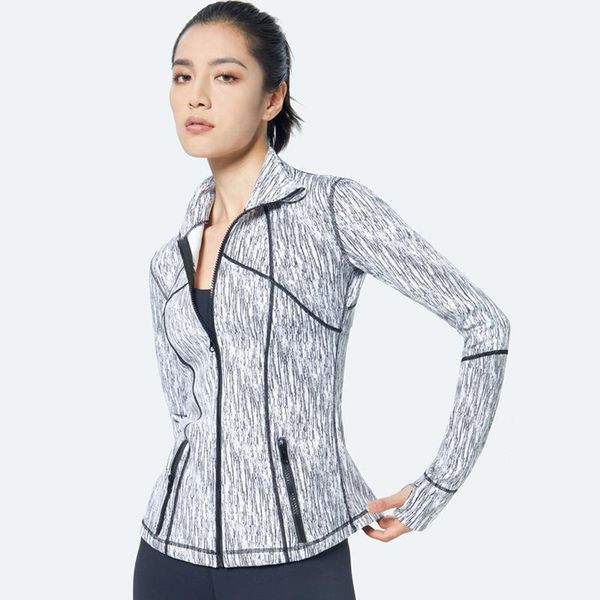 running jackets thin long-sleeved zipper sports jacket female with finger cots yoga wear fitness top, Black;red
running jackets thin long-sleeved zipper sports jacket female with finger cots yoga wear fitness top, Black;red