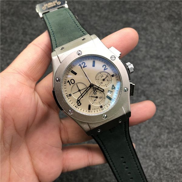 men's watches 316 stainless steel full function dial leather strap military chronograph business luxury waterproof watch 4017, Slivery;brown
men's watches 316 stainless steel full function dial leather strap military chronograph business luxury waterproof watch 4017, Slivery;brown
