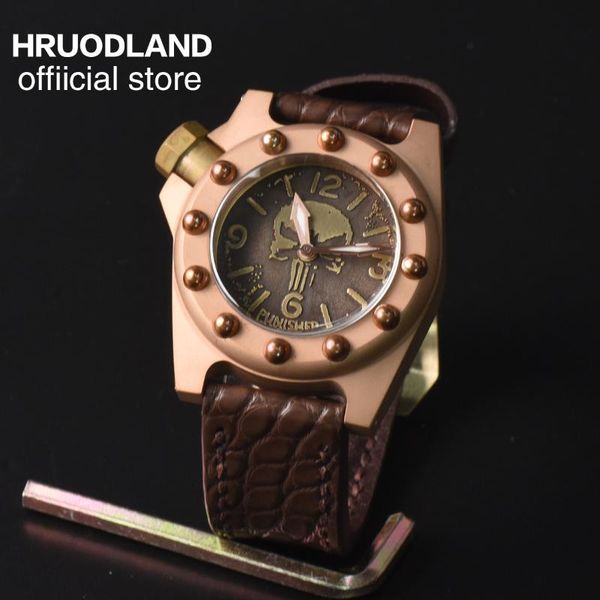 wristwatches hruodland bronze limited edition automatic men luxury skeleton watches sapphire crystal mechanical diver wrist watch for male, Slivery;brown
wristwatches hruodland bronze limited edition automatic men luxury skeleton watches sapphire crystal mechanical diver wrist watch for male, Slivery;brown