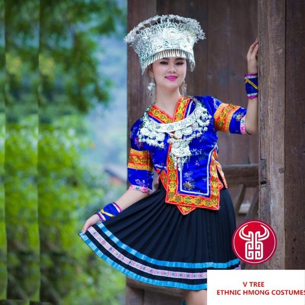 woman embroidery tujia/miao/ dong dance wear female ethinc hmong silver costumes stage performance chinese folk dress, Black;red
woman embroidery tujia/miao/ dong dance wear female ethinc hmong silver costumes stage performance chinese folk dress, Black;red