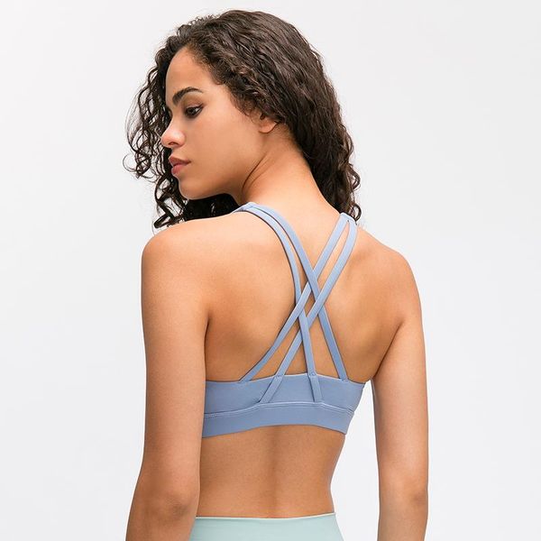gym clothing twe 2021 high-neck naked-feel fabric yoga fitness bras women cross straps push up padded workout sport brassiere, White;black
gym clothing twe 2021 high-neck naked-feel fabric yoga fitness bras women cross straps push up padded workout sport brassiere, White;black