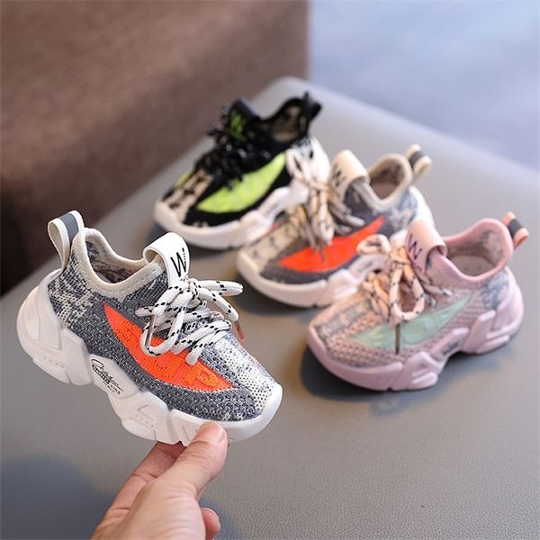 sneakers 2021 kids shoes antislip soft bottom baby toddler shoes fashion boys girls sneakers children sports shoes drop shipping x0703, Black;red
sneakers 2021 kids shoes antislip soft bottom baby toddler shoes fashion boys girls sneakers children sports shoes drop shipping x0703, Black;red