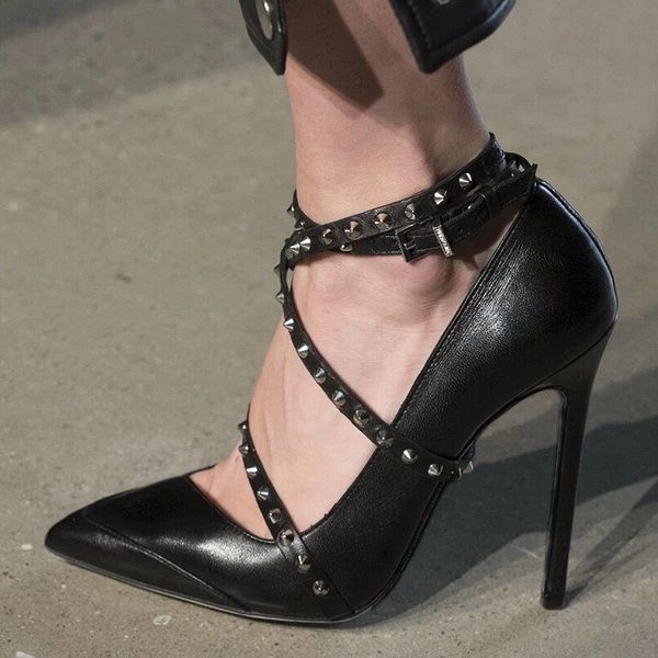 dress shoes european 2021 autumn pointed stiletto heels cross rivets belts shallow mouth black women leather female pumps 41
dress shoes european 2021 autumn pointed stiletto heels cross rivets belts shallow mouth black women leather female pumps 41