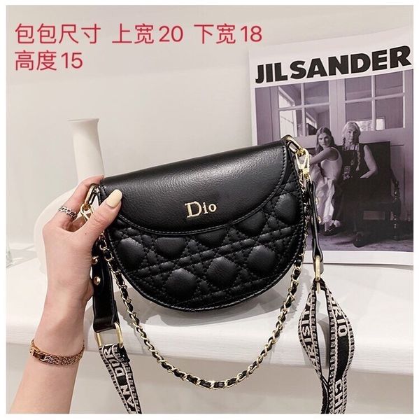 wholesale niche women's semicircle diamond design messenger saddle lattice chain bag letter one shoulder portable 2021 fashion luxurys
wholesale niche women's semicircle diamond design messenger saddle lattice chain bag letter one shoulder portable 2021 fashion luxurys