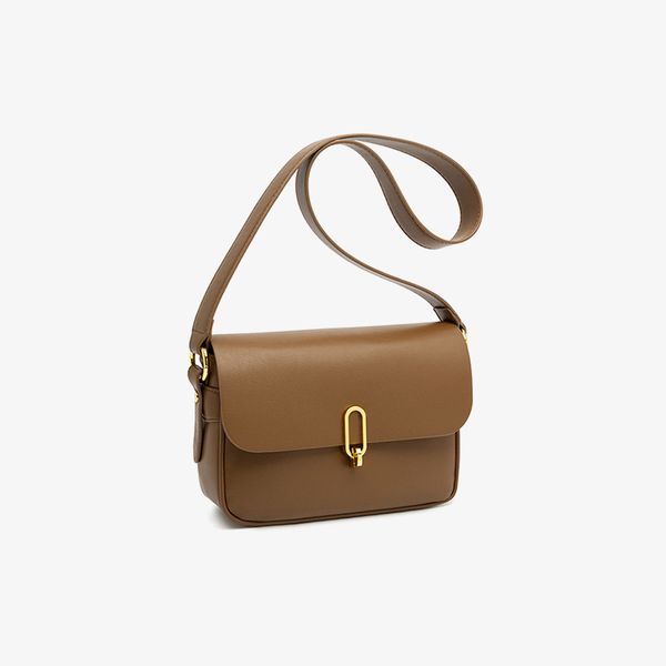 luxury designer crossbody shoulder backpack handbags tote bag bags handbags wallet purse niche fashionable tofu advanced sense foreign style
luxury designer crossbody shoulder backpack handbags tote bag bags handbags wallet purse niche fashionable tofu advanced sense foreign style