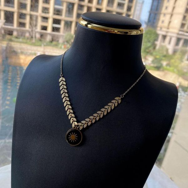 chains fashion vintage women silver jewelry titanium steel 18k gold necklace collar geometric pendant wheat spike clavicle chain choker
chains fashion vintage women silver jewelry titanium steel 18k gold necklace collar geometric pendant wheat spike clavicle chain choker