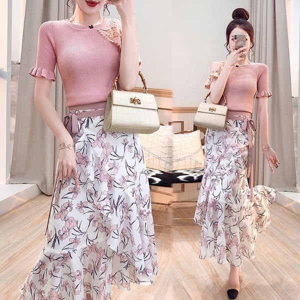 summer elegant women solid blouse +print floral chiffon skirt 2 piece set female two suit outfits b44 dress, White
summer elegant women solid blouse +print floral chiffon skirt 2 piece set female two suit outfits b44 dress, White
