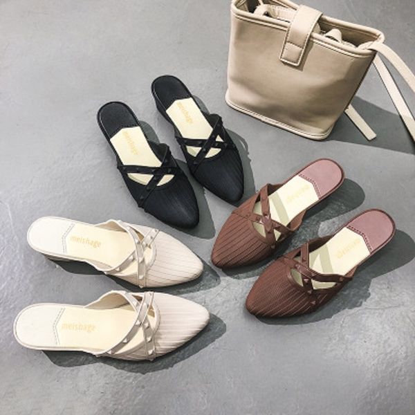 summer new style sandals and slippers women flat-heeled slippers wear non-slip baotou casual beach sandals, Black
summer new style sandals and slippers women flat-heeled slippers wear non-slip baotou casual beach sandals, Black