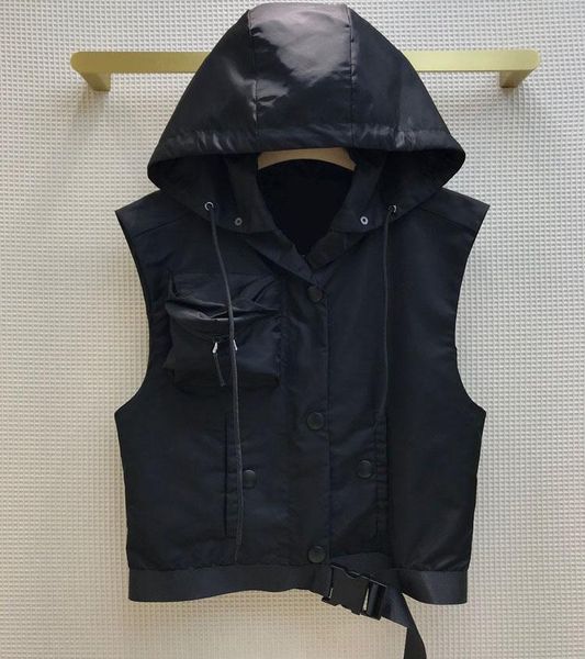 women's vests streetwear high end designer re-nylon black big pockets buckle sashes hooded sleeveless casual jackets waistcoat s236, Black;white
women's vests streetwear high end designer re-nylon black big pockets buckle sashes hooded sleeveless casual jackets waistcoat s236, Black;white