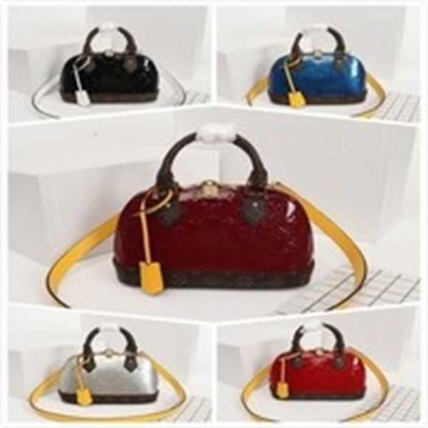 latest luxury 9fre m53152, m44389 the latest patent leather shell bag. bb series using the brand 3d ironing technology designer
latest luxury 9fre m53152, m44389 the latest patent leather shell bag. bb series using the brand 3d ironing technology designer