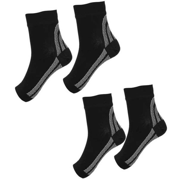 pair anti fatigue compression foot sleeve ankle support running cycling basketball sports socks outdoor men brace sock, Blue;black
pair anti fatigue compression foot sleeve ankle support running cycling basketball sports socks outdoor men brace sock, Blue;black