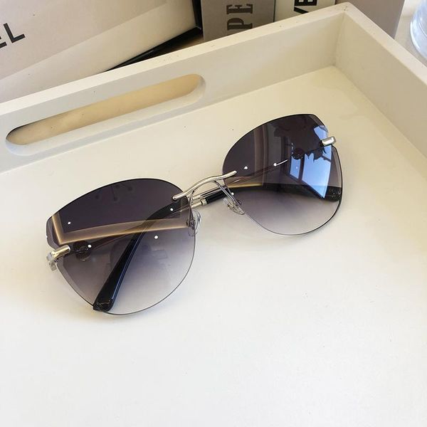 sunglasses vintage rimless sun glasses for women cat eye classic fashion female alloy legs oculos, White;black
sunglasses vintage rimless sun glasses for women cat eye classic fashion female alloy legs oculos, White;black