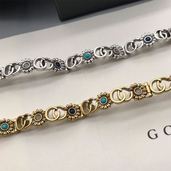 retro small daisy flower inlaid z bracelet carved pattern buckle female adjustable exclusive fine jewel, Golden;silver
retro small daisy flower inlaid z bracelet carved pattern buckle female adjustable exclusive fine jewel, Golden;silver