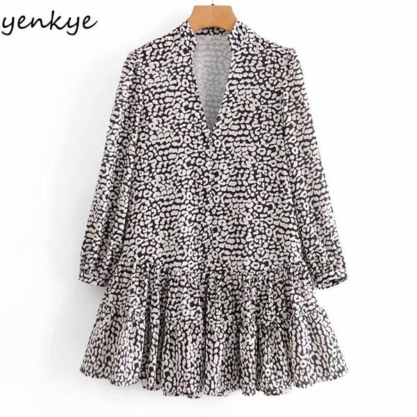 casual dresses winter women vintage animal print long sleeve dress female v neck hem ruffle plus size short vestido, Black;gray
casual dresses winter women vintage animal print long sleeve dress female v neck hem ruffle plus size short vestido, Black;gray