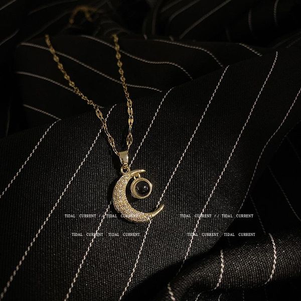 pendant necklaces gold plated cubic zirconia moon necklace simple fashion titanium steel clavicle chain woman party jewelry gift, Silver
pendant necklaces gold plated cubic zirconia moon necklace simple fashion titanium steel clavicle chain woman party jewelry gift, Silver
