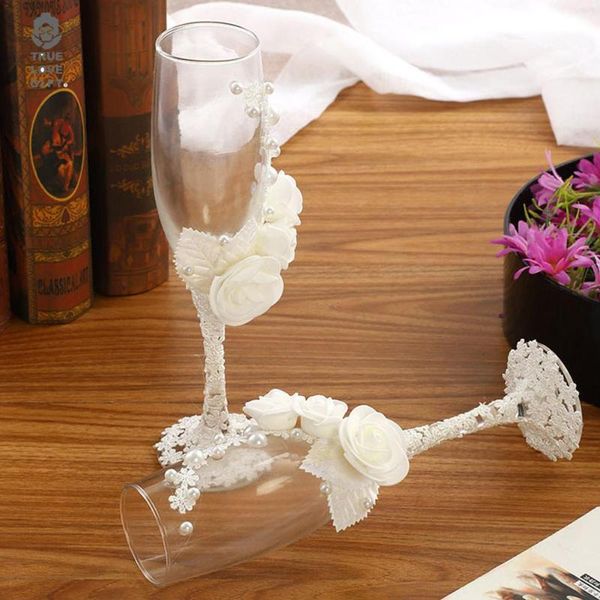 disposable dinnerware wedding champagne cup drinking glasses anniversary gift party dinner supplies exquisite bridal shower decoration
disposable dinnerware wedding champagne cup drinking glasses anniversary gift party dinner supplies exquisite bridal shower decoration