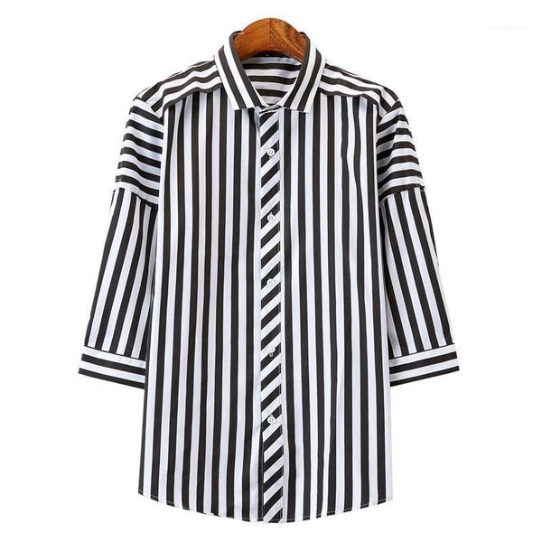 men's casual shirts short-sleeved shirt summer large size seven-point sleeve fashion men's1, White;black
men's casual shirts short-sleeved shirt summer large size seven-point sleeve fashion men's1, White;black