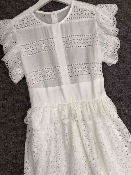 dresses white long summer style women o-neck allover exquisite embroidery ruffle patchwork short sleeve white long maxi, Black;gray
dresses white long summer style women o-neck allover exquisite embroidery ruffle patchwork short sleeve white long maxi, Black;gray