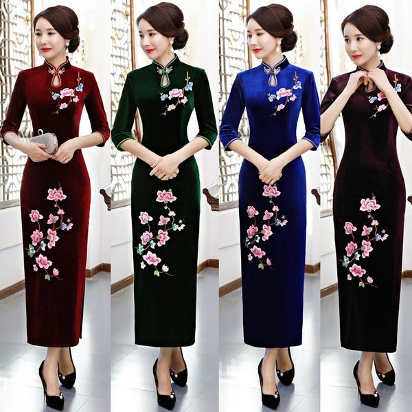 ethnic clothing baldauren velvet cheongsam autumn /winter middle-aged & elderly embroidered chinese style women's daily banquet wedding, Red
ethnic clothing baldauren velvet cheongsam autumn /winter middle-aged & elderly embroidered chinese style women's daily banquet wedding, Red