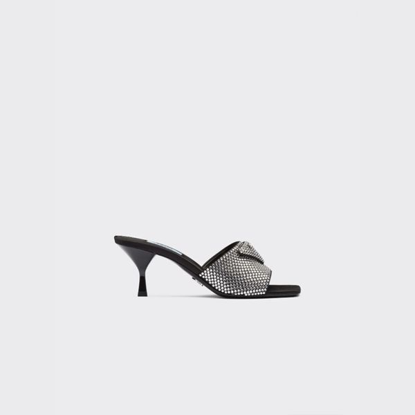 explosion women's satin heeled sandals with crystals 1xx608 slippers iconic triangle logo metal lettering loafers luxury designer count, Black
explosion women's satin heeled sandals with crystals 1xx608 slippers iconic triangle logo metal lettering loafers luxury designer count, Black