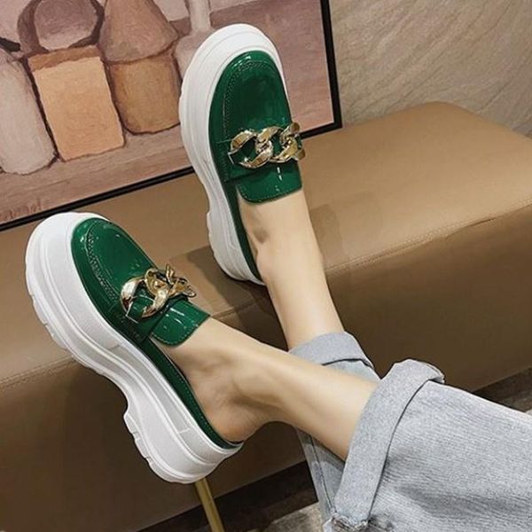 slippers 2021 brand design gold chain women slipper closed toe slip on mules shoes round high heels casual slides flip flop plus size, Black
slippers 2021 brand design gold chain women slipper closed toe slip on mules shoes round high heels casual slides flip flop plus size, Black