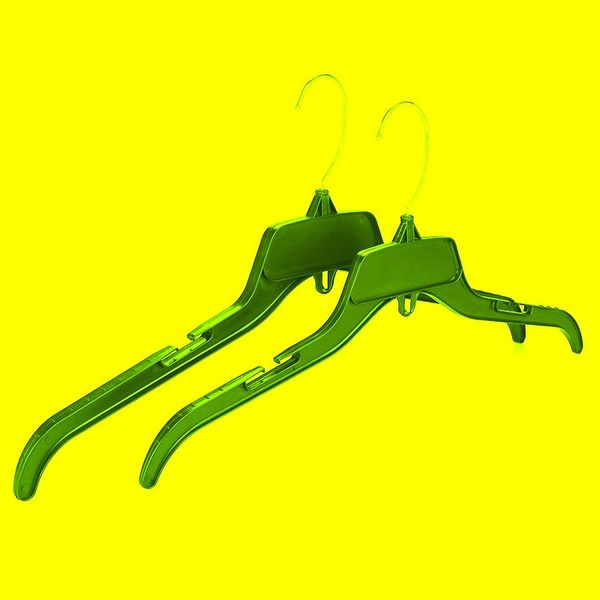 recycled black plastic hangers with rotating metal hook and notches for straps great shirts dresses 17-inch & racks
recycled black plastic hangers with rotating metal hook and notches for straps great shirts dresses 17-inch & racks