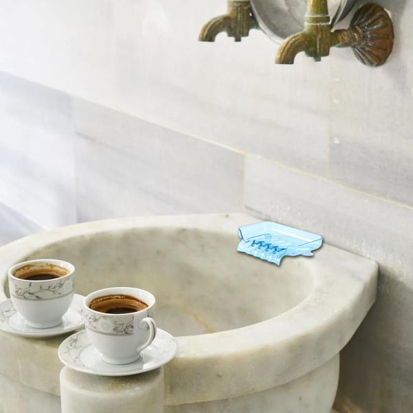 soap dishes 1pc waterfall box with a suction cup personalized draining holder dish basket for bathrooom kitchen use (blu
soap dishes 1pc waterfall box with a suction cup personalized draining holder dish basket for bathrooom kitchen use (blu