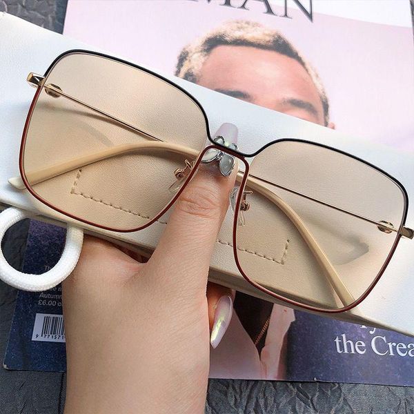 sunglasses cg-yj858259 rbrare luxury square women brand designer retro alloy frame big sun glasses vintage gradient male, White;black
sunglasses cg-yj858259 rbrare luxury square women brand designer retro alloy frame big sun glasses vintage gradient male, White;black