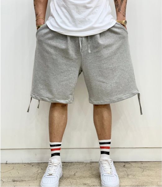 fashion shorts 2021 muscle brothers summer sports basketball loose wide leg pants brand korean men's capris, White;black
fashion shorts 2021 muscle brothers summer sports basketball loose wide leg pants brand korean men's capris, White;black