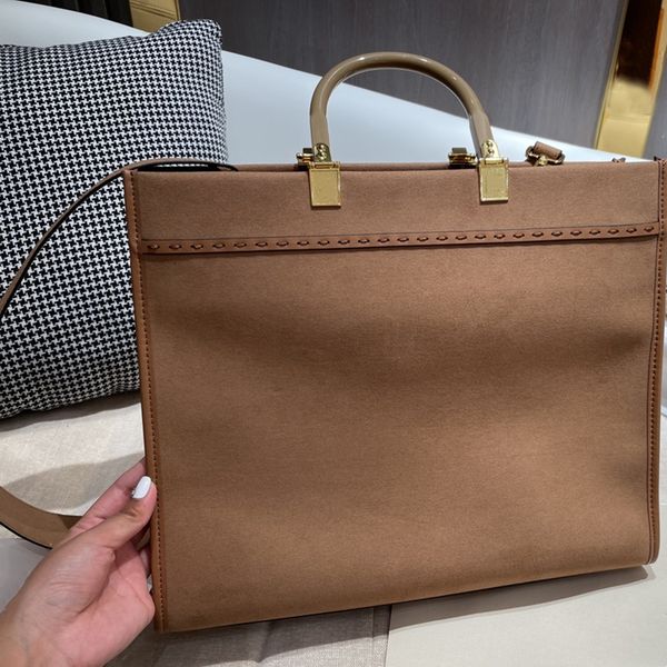 tote designer bag handbag shoulder bags ladies handbags totes crossbody genuine leather luxury different styles shopping with the original b
tote designer bag handbag shoulder bags ladies handbags totes crossbody genuine leather luxury different styles shopping with the original b
