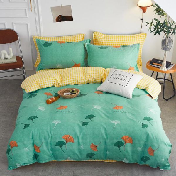 bedding sets winter thickened cotton four piece set bed sheet four-piece suit washing two-color all seasons sheets and quilt cover
bedding sets winter thickened cotton four piece set bed sheet four-piece suit washing two-color all seasons sheets and quilt cover