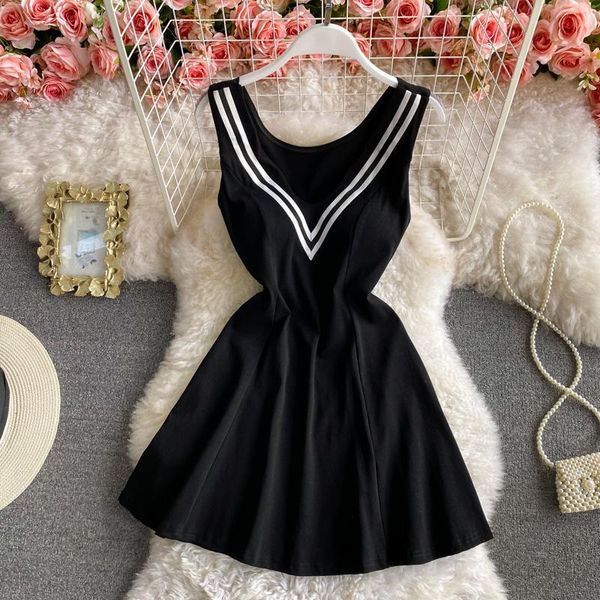 casual dresses of 2021 the stripe splicing deep v sleeveless render cultivate morality show thin dress female temperament, Black;gray
casual dresses of 2021 the stripe splicing deep v sleeveless render cultivate morality show thin dress female temperament, Black;gray