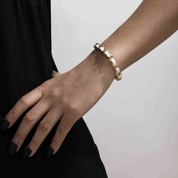 cuban chain bracelet miami boho thick gold color charm fashion classic women flocking cloth elegent jewelry, Golden;silver
cuban chain bracelet miami boho thick gold color charm fashion classic women flocking cloth elegent jewelry, Golden;silver